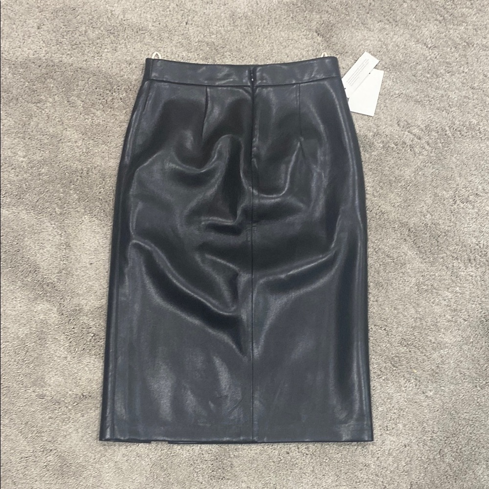 Elegant Black Leather Skirt